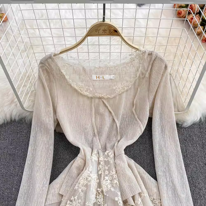 Retro Long Sleeves Irregular Round Neck Lace Fairy Dress 1452
